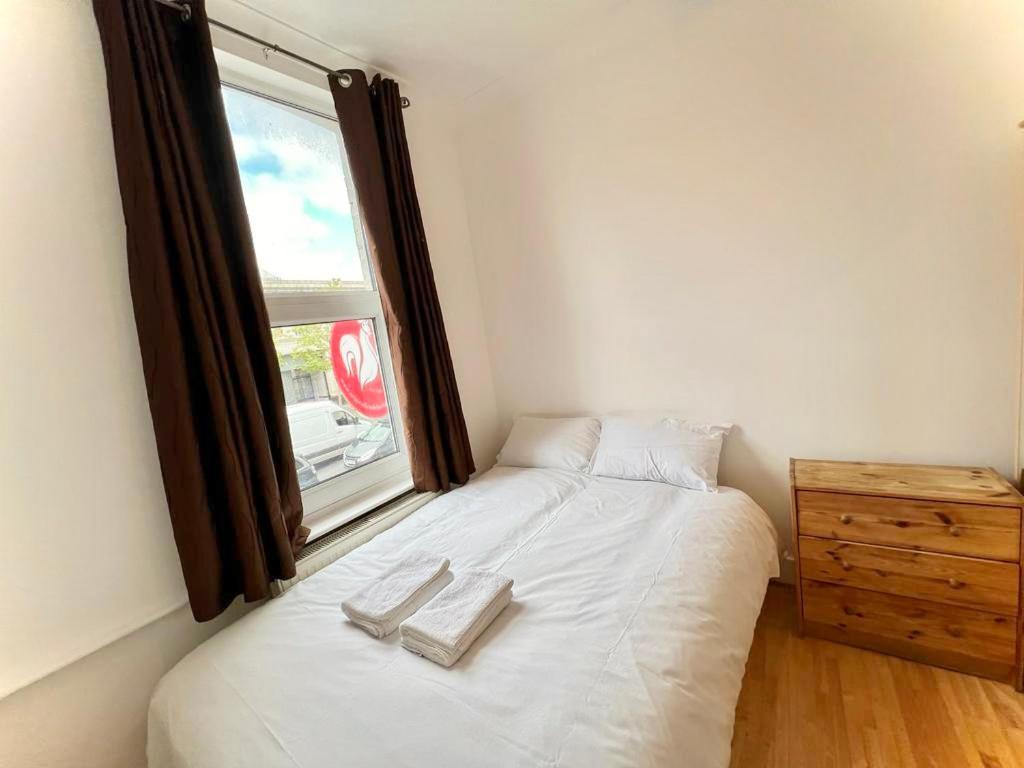 Stepney Green Holiday Apartment لندن المظهر الخارجي الصورة